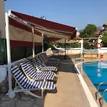 Beyaz Дальян