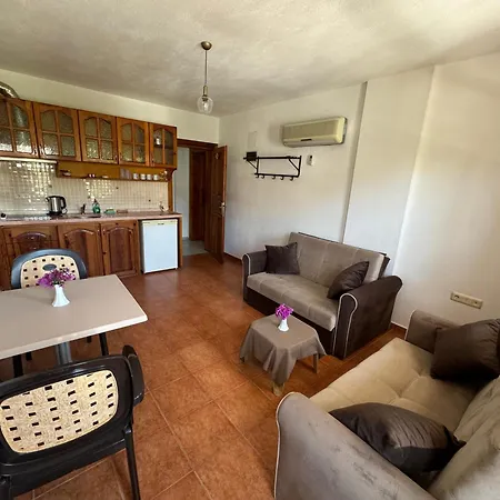 Beyaz Апартаменты *