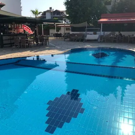 Beyaz Апартаменты *